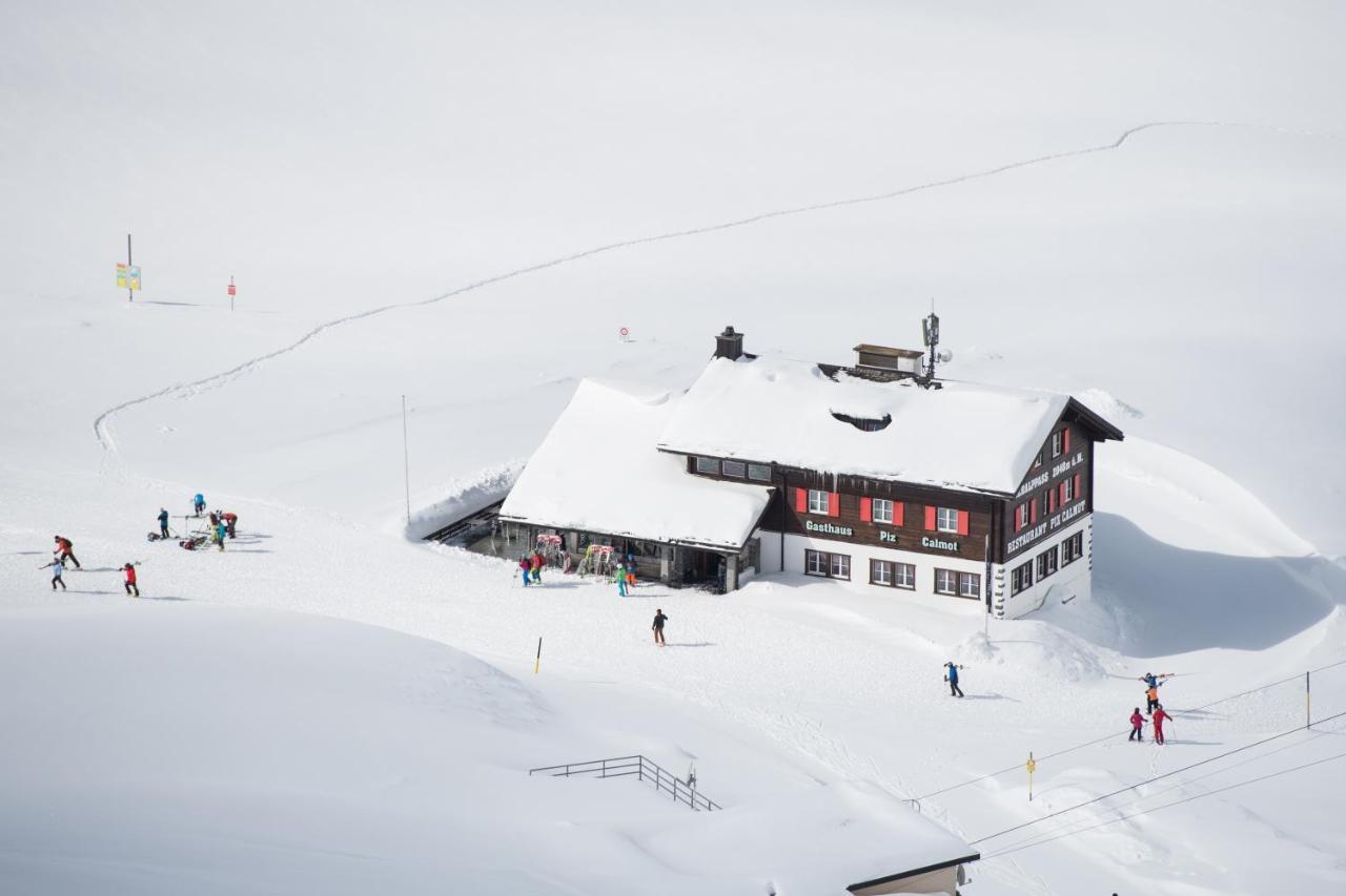 Hotel Berggasthaus Piz Calmot Andermatt Exterior foto